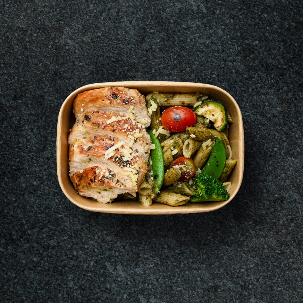 12_Chicken-Pesto-Pasta-02_Meal_Prep_Samui